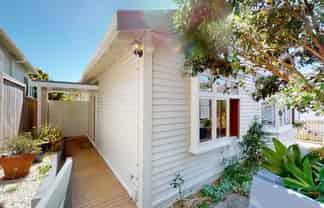 85 Totara Road, Miramar