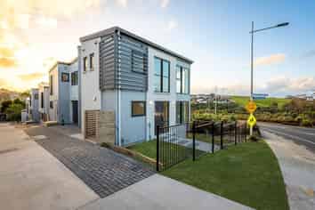 Lot 5/1090 Beach Road, Long Bay