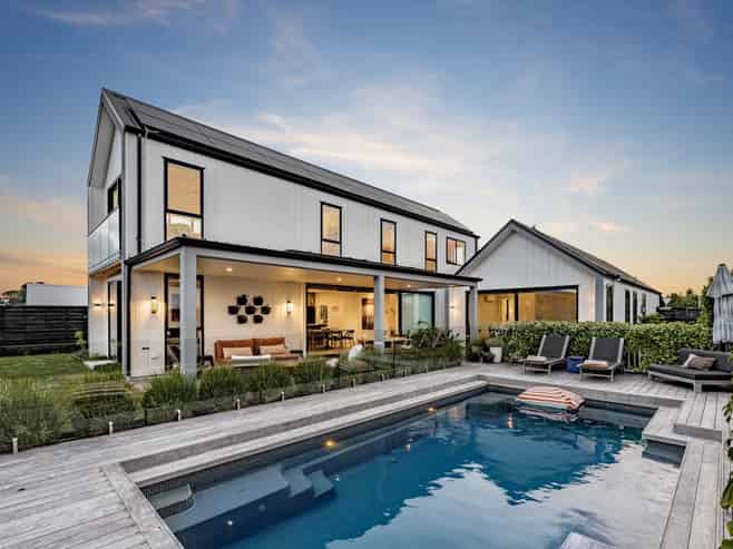 17 Dinning Road, Riverhead