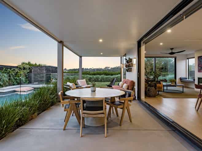 17 Dinning Road, Riverhead