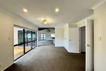 25 Chieftain Rise, Manukau