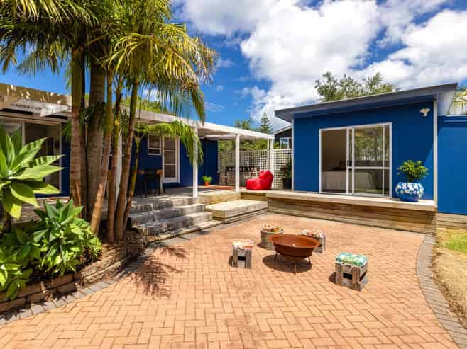 30 Nikau Road, Oneroa