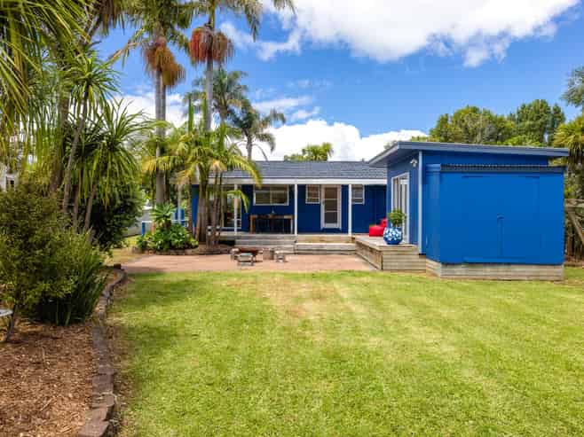 30 Nikau Road, Oneroa