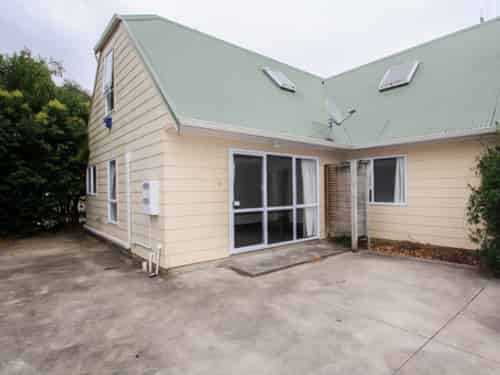 164C Old Farm Road, Hamilton East