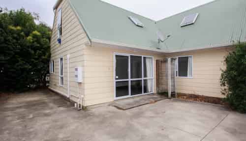 164C Old Farm Road, Hamilton East