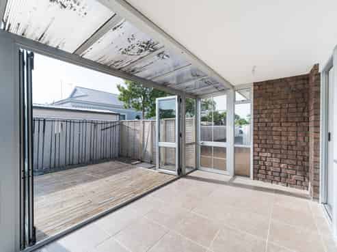 155b Ferguson Street, West End