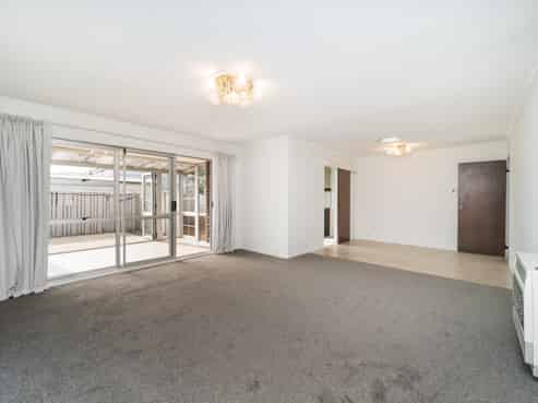 155b Ferguson Street, West End