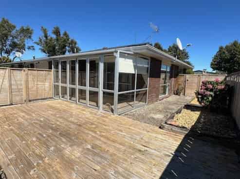 155b Ferguson Street, West End