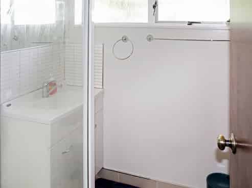 155b Ferguson Street, West End