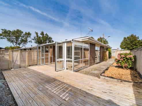 155b Ferguson Street, West End