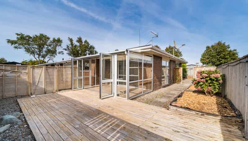 155b Ferguson Street, West End