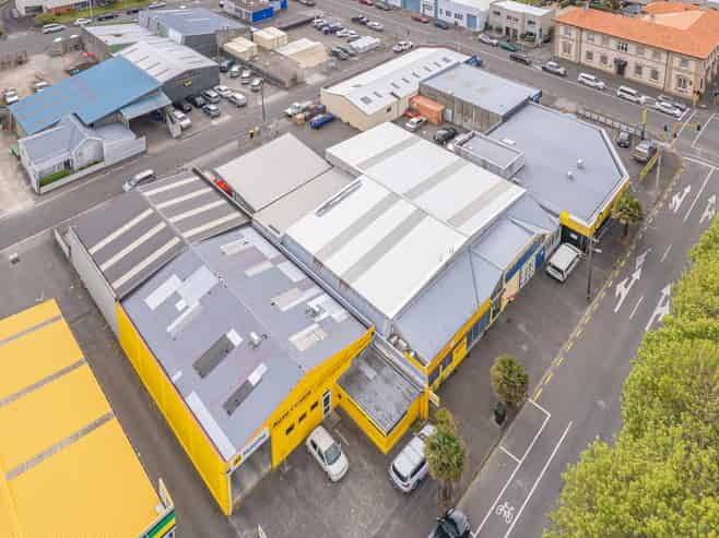 Scale, access and exposure