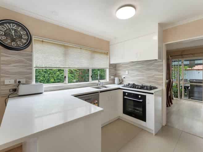 5 Dainton Place, New Lynn