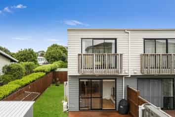 7/17 Woodford Avenue, Henderson