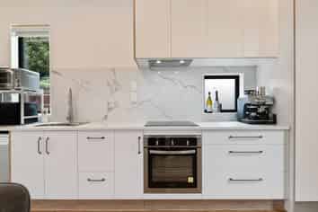 7/17 Woodford Avenue, Henderson