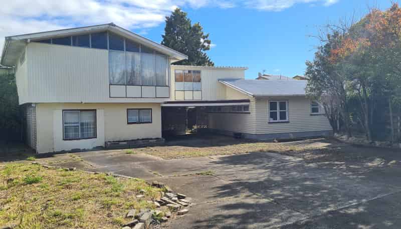 115 Ferguson Street, West End