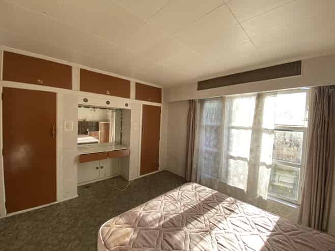 115 Ferguson Street, West End