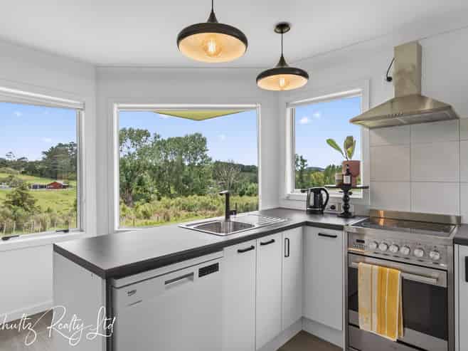 14 Protea Lane, Kaiwaka