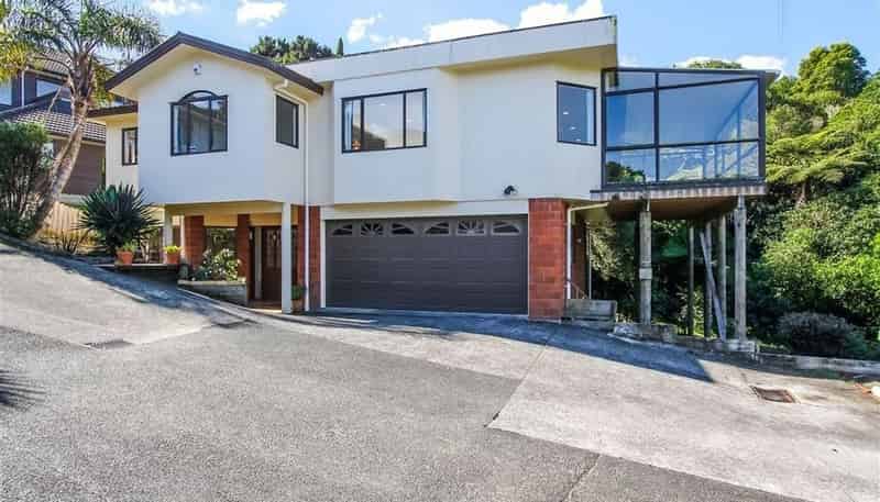 24A Aldersagate Road, Hillsborough