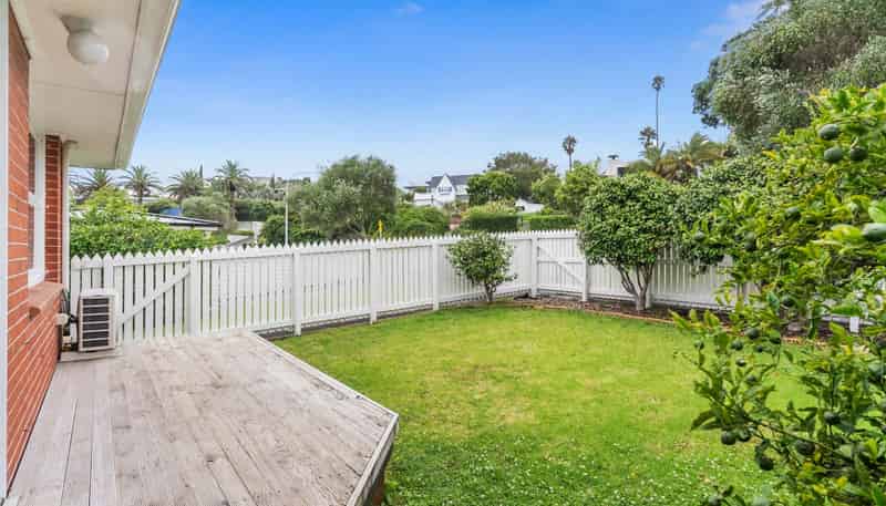 1/18 Springcombe Road, Saint Heliers