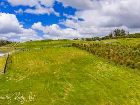 16 Protea Lane, Kaiwaka