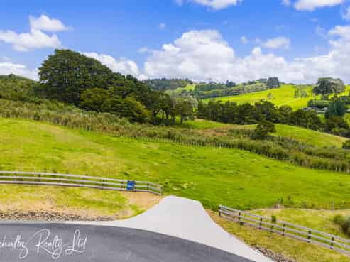 16 Protea Lane, Kaiwaka