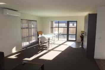 R2/76B Peer St, Upper Riccarton