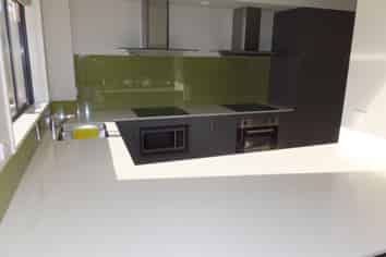 R2/76B Peer St, Upper Riccarton