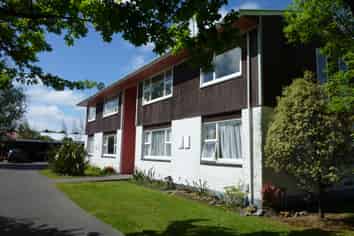 3/297 Bealey Avenue, Saint Albans