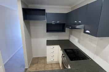 40 Chapel Road, Flat Bush