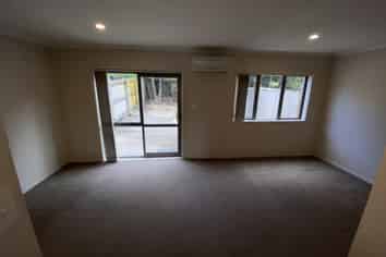 40 Chapel Road, Flat Bush