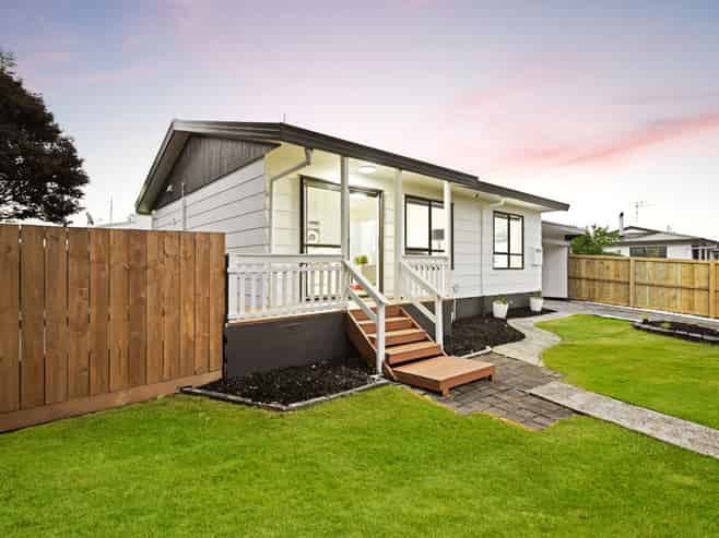 24A Lloyd Drive, Nawton