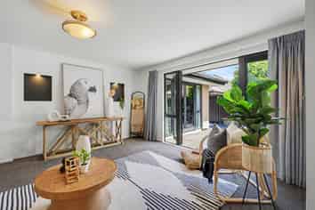 7 Baltic Place, Northwood