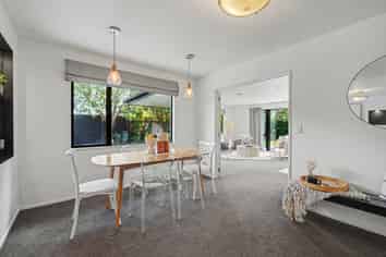 7 Baltic Place, Northwood