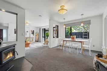 7 Baltic Place, Northwood