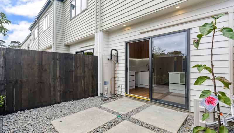 1,2,3,5/59 Godley Road, Green Bay