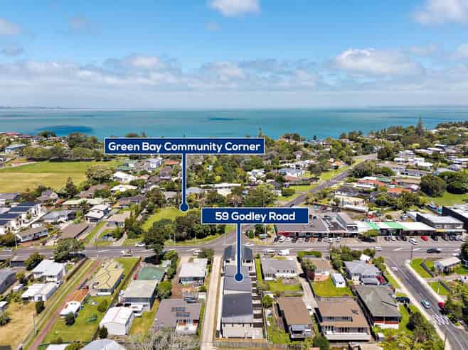 2/59 Godley Road, Green Bay