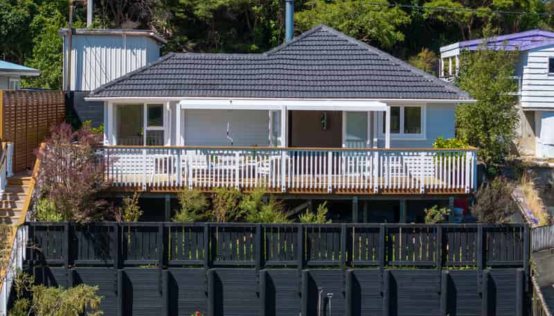 82 Thomas Street, Stokes Valley