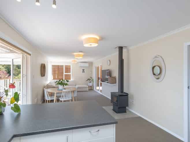 82 Thomas Street, Stokes Valley