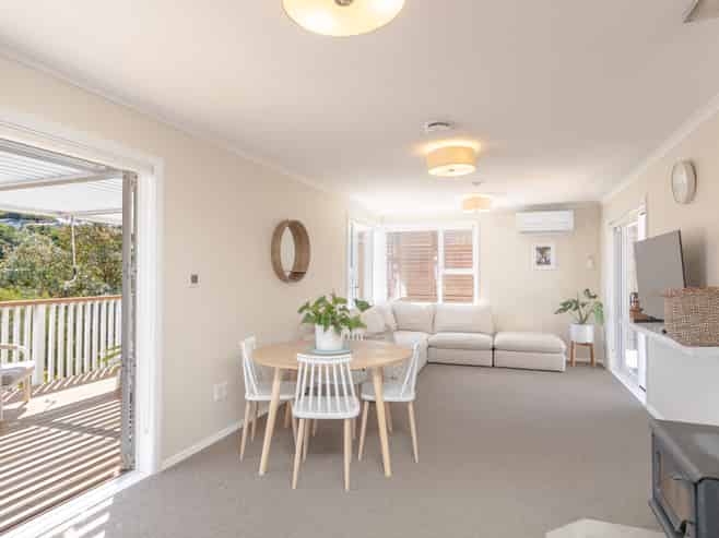 82 Thomas Street, Stokes Valley