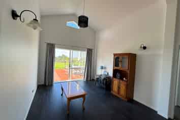 Auckland - Address withheld