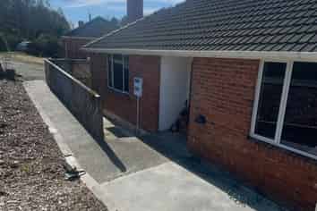 49 Glen Street, Marchwiel