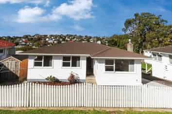 37 Compton Street , Hillcrest