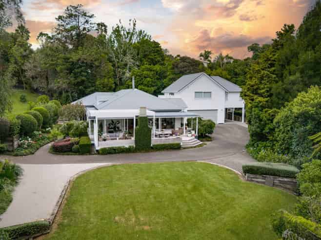 47 Waipuia Place, Greenhithe