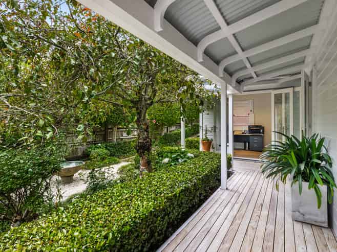 47 Waipuia Place, Greenhithe