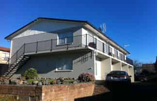 2/8 Edgecumbe Street, Whitiora