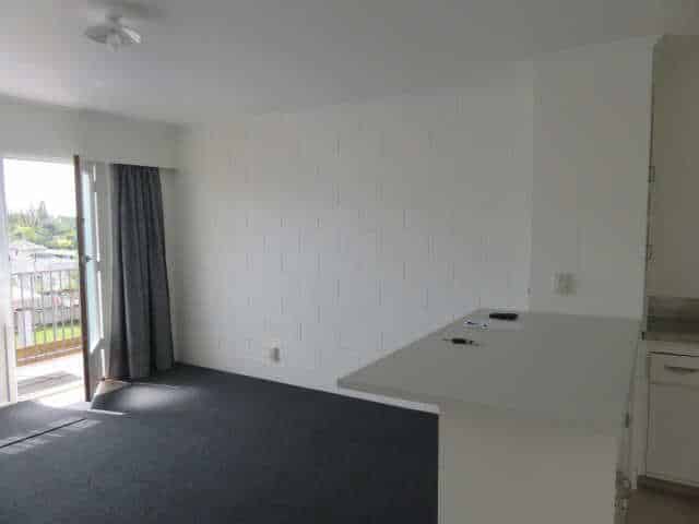 2/8 Edgecumbe Street, Whitiora