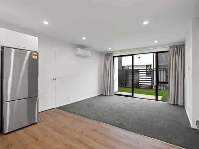 16/43 New Brighton Road, Shirley