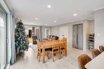 504 Webb Drive, Chartwell