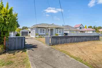 9 St James Ave, Boulcott